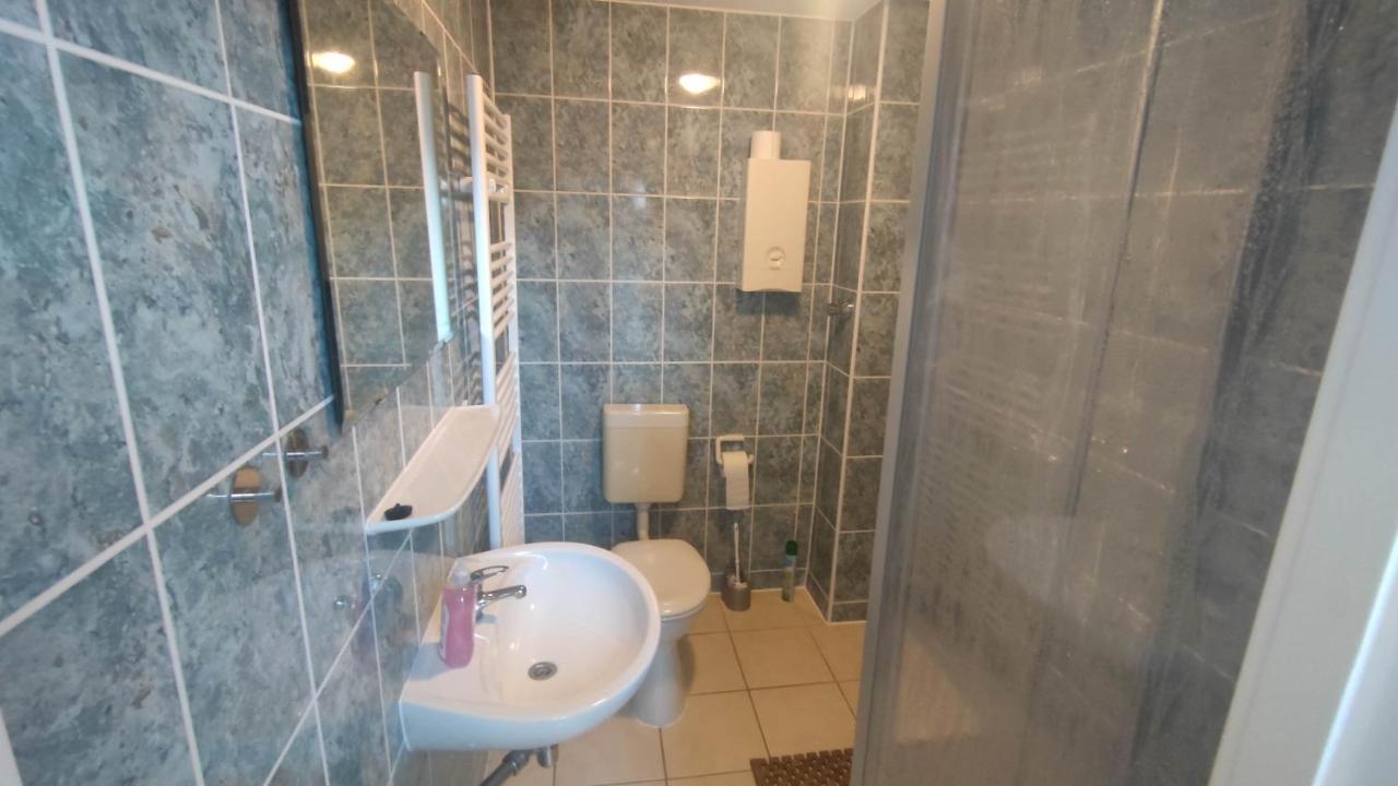 Fewo3-1 Zim-2 Einz Bett-2 Pers-Kueche-Dusche Wc Berlin Extérieur photo